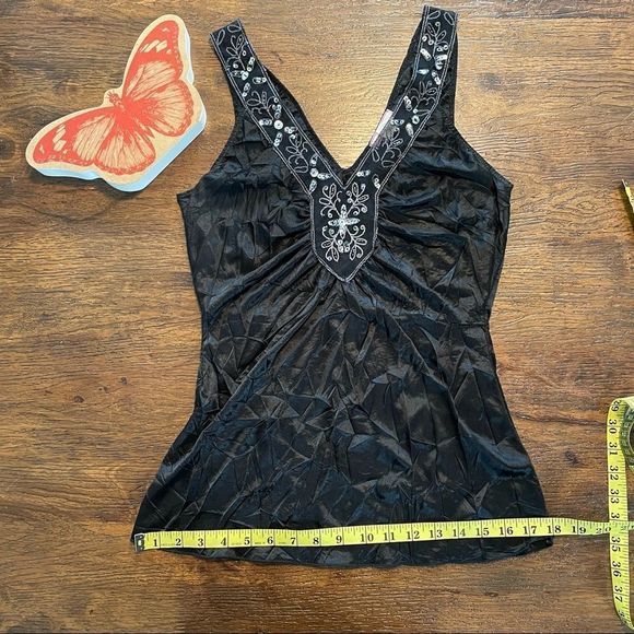 Vintage | 90s Beaded Black Tank - Picture 5 of 8